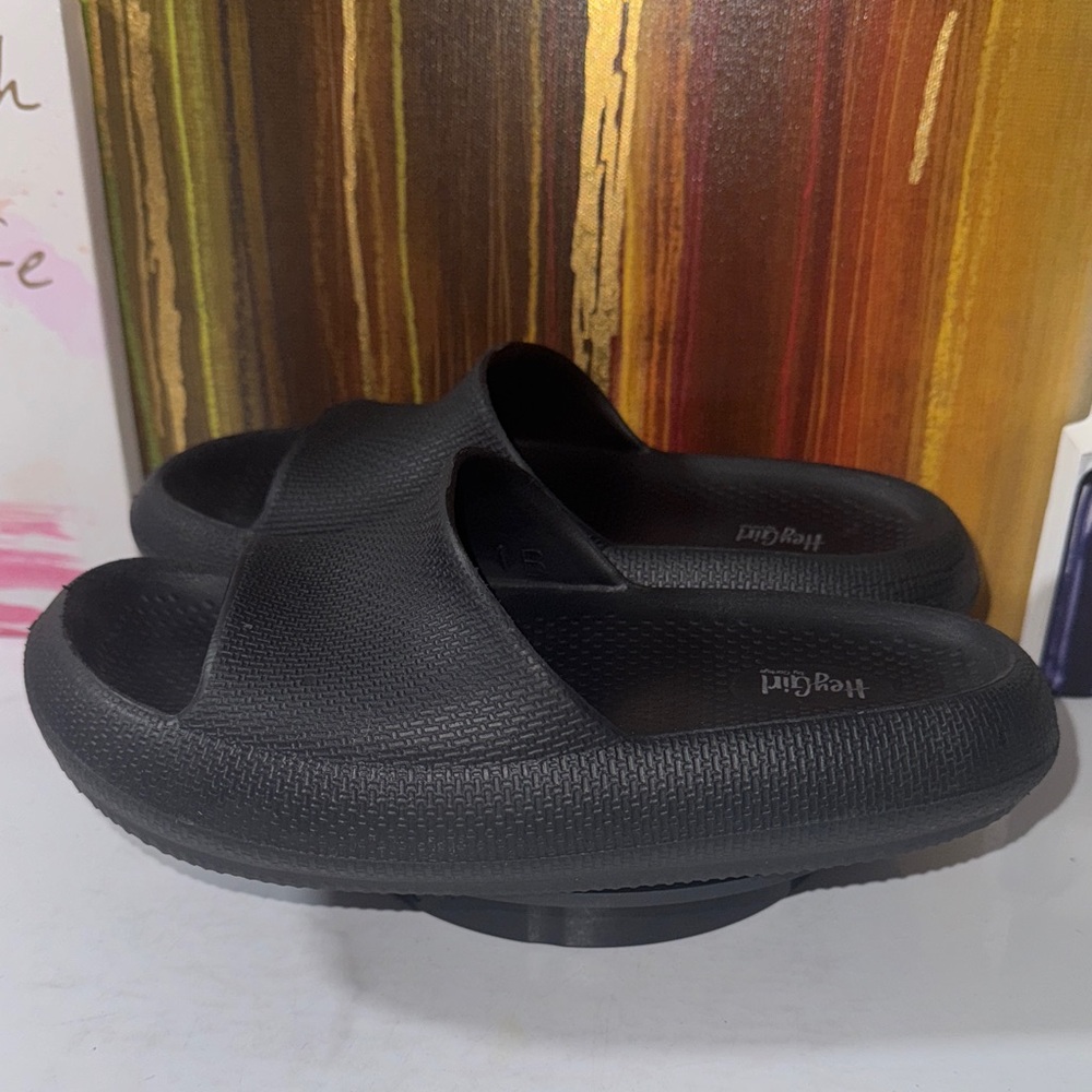 “SOLD” Corky’s Hey Girl Classic Black Slide Sandals - Women’s Size 7